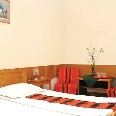 Hotel Tosca 2*